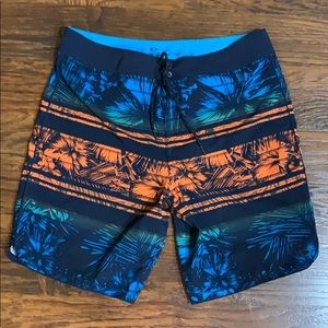⭐️ 2/25$ Oakley Board short size 36